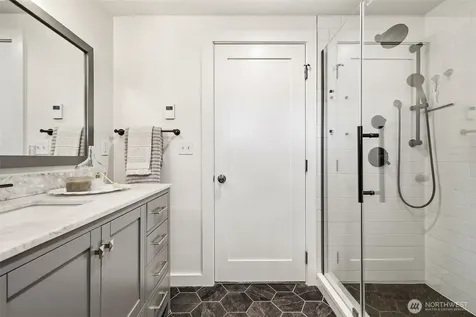 14066 22nd Avenue NE Seattle WA 98125