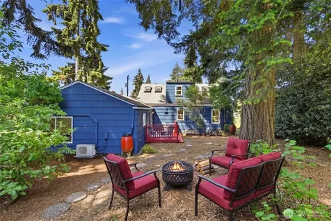 14066 22nd Avenue NE Seattle WA 98125