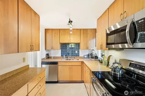 14066 22nd Avenue NE Seattle WA 98125