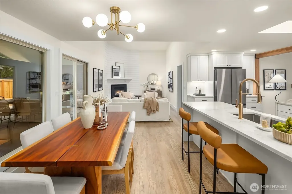 24306 106th Place W Edmonds WA 98020