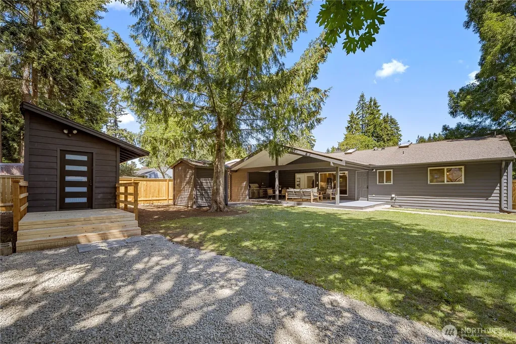 24306 106th Place W Edmonds WA 98020