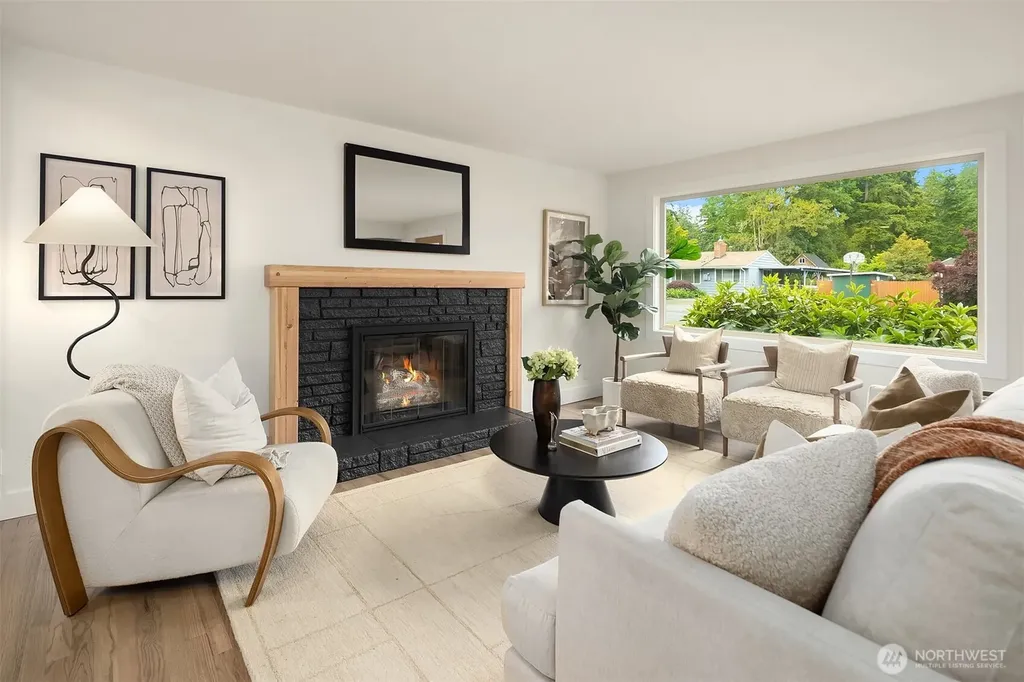 24306 106th Place W Edmonds WA 98020