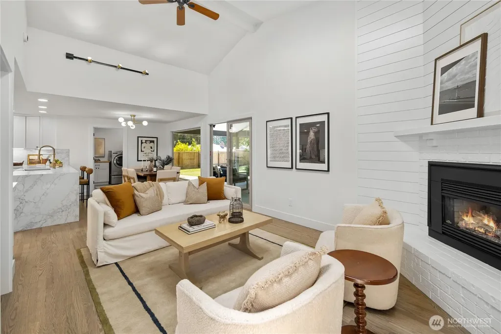 24306 106th Place W Edmonds WA 98020