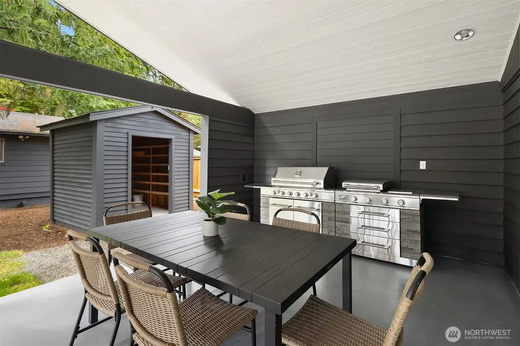 24306 106th Place W Edmonds WA 98020