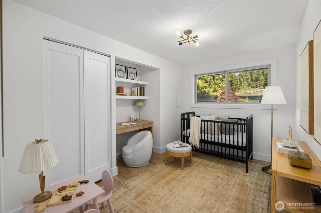 24306 106th Place W Edmonds WA 98020