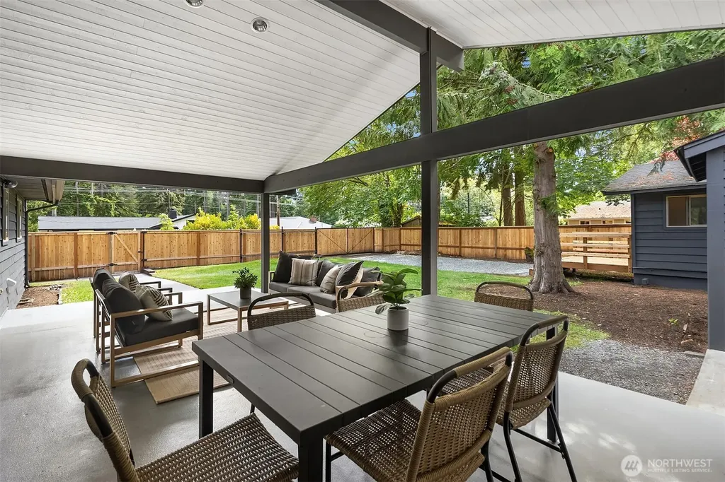 24306 106th Place W Edmonds WA 98020