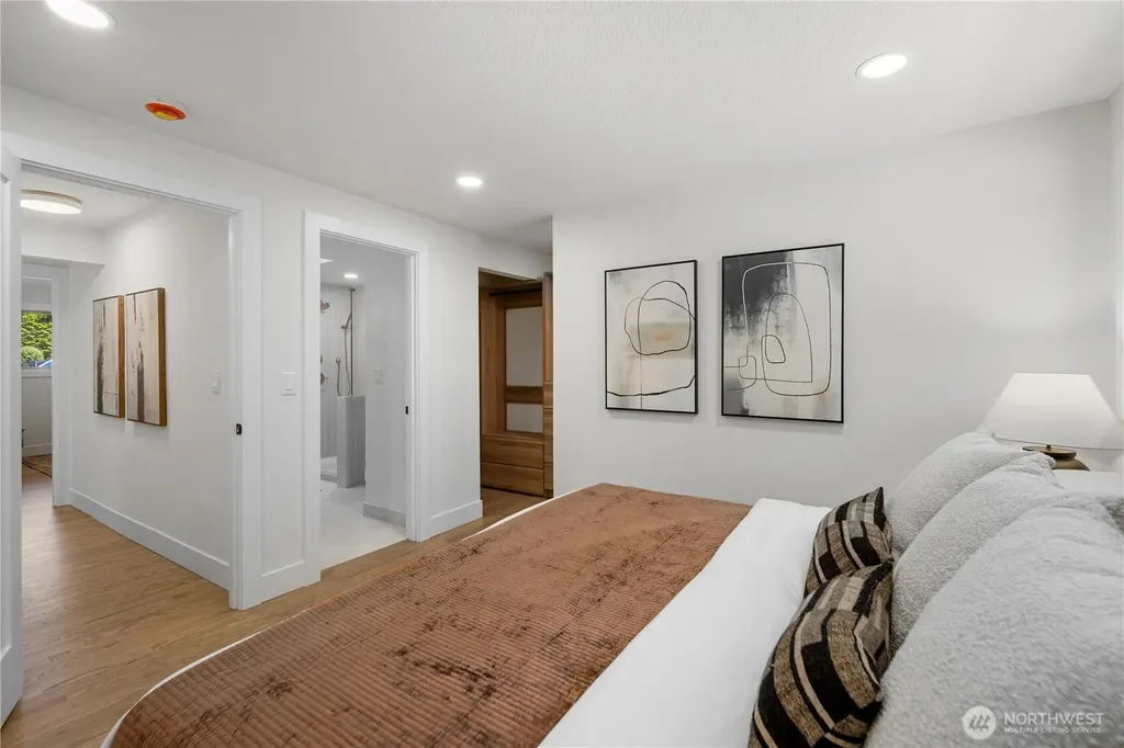 24306 106th Place W Edmonds WA 98020