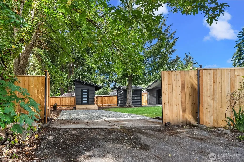 24306 106th Place W Edmonds WA 98020