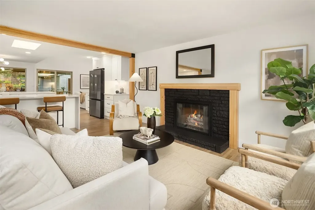24306 106th Place W Edmonds WA 98020