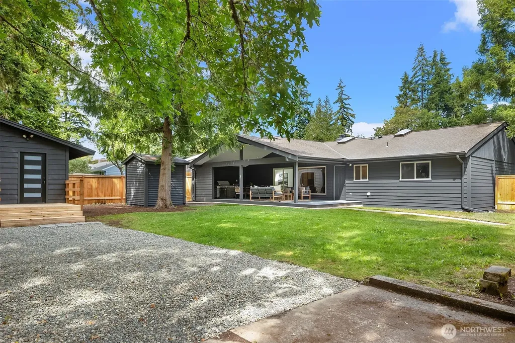 24306 106th Place W Edmonds WA 98020