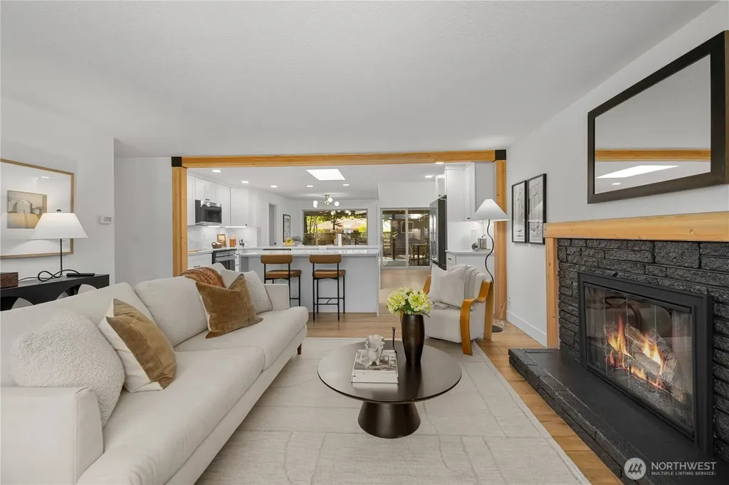 24306 106th Place W Edmonds WA 98020
