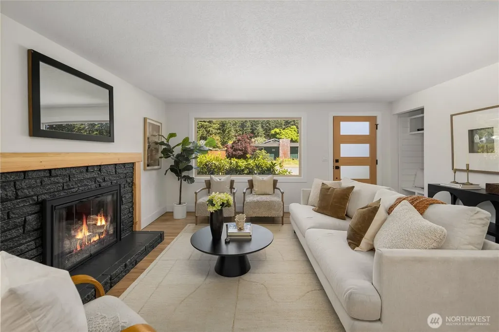 24306 106th Place W Edmonds WA 98020