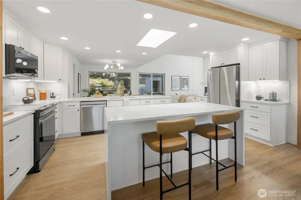 24306 106th Place W Edmonds WA 98020