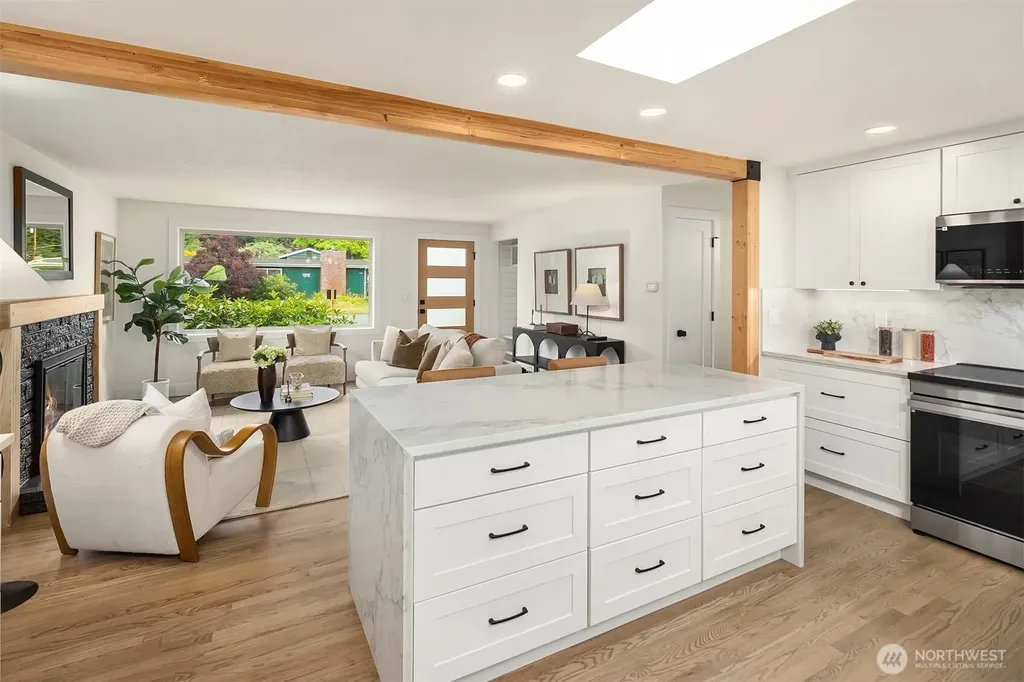24306 106th Place W Edmonds WA 98020