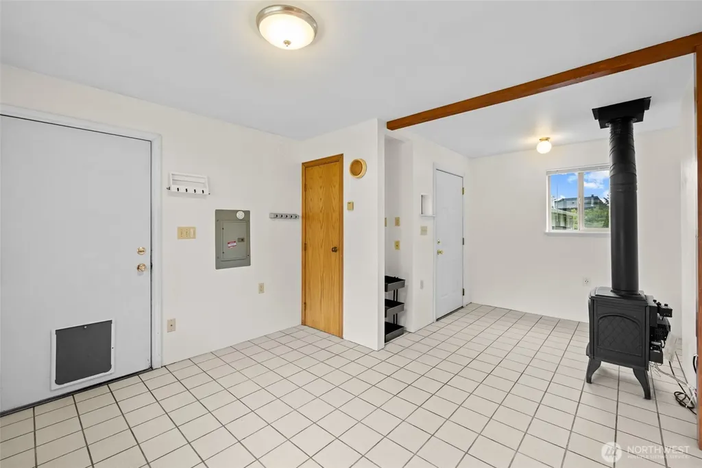 5246 Yearley Drive NE Olympia WA 98516