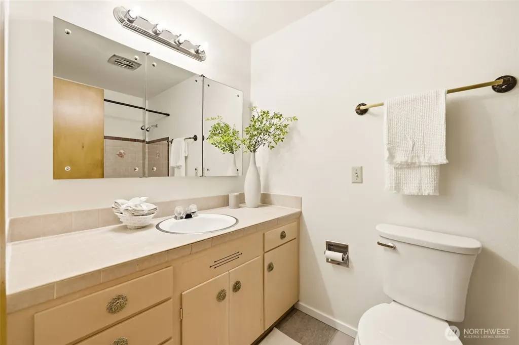 19906 83rd Place W Edmonds WA 98026