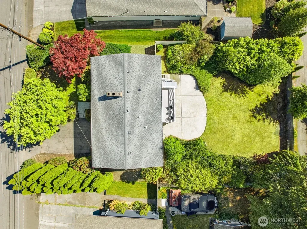 19906 83rd Place W Edmonds WA 98026