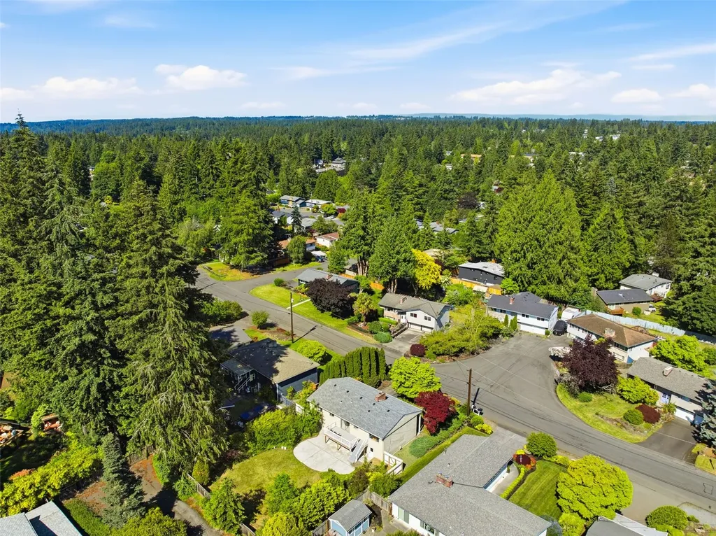 19906 83rd Place W Edmonds WA 98026