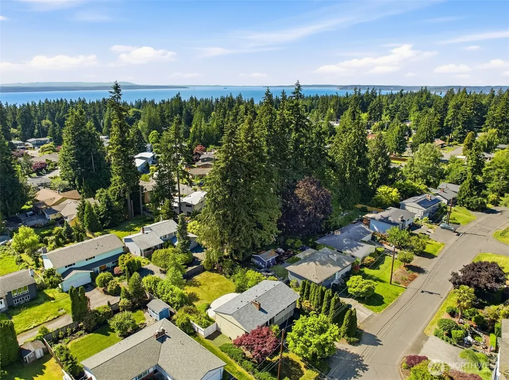 19906 83rd Place W Edmonds WA 98026