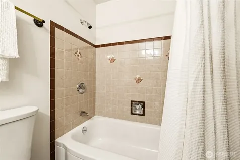 19906 83rd Place W Edmonds WA 98026