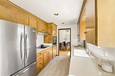 19906 83rd Place W Edmonds WA 98026