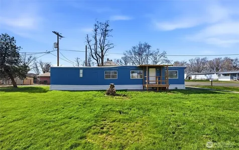 200 W First Street Prescott WA 99348