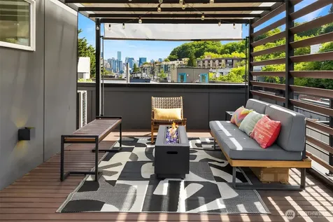 2404 Dexter Avenue N Seattle WA 98109