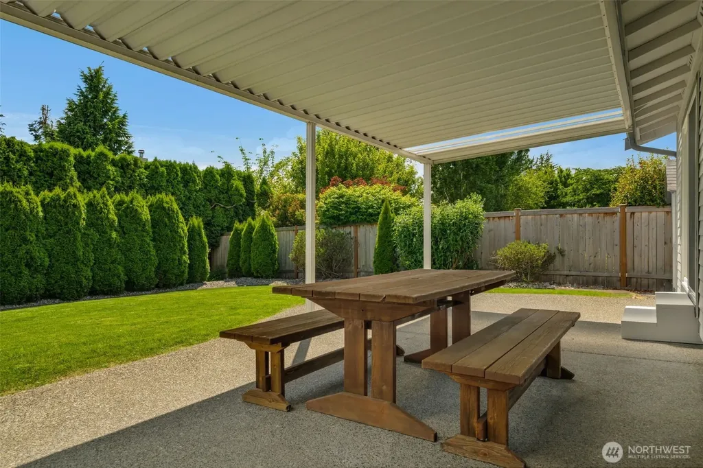 3050 Chelsea Lane Enumclaw WA 98022