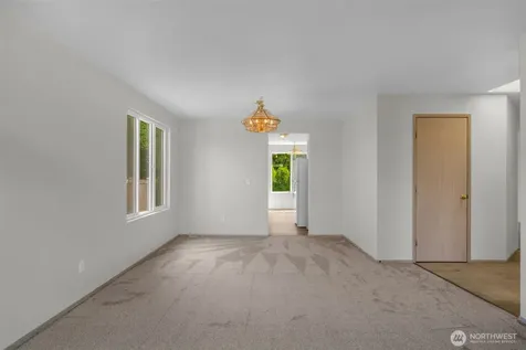 3050 Chelsea Lane Enumclaw WA 98022