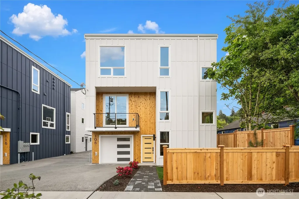 106 29th Avenue E Seattle WA 98112