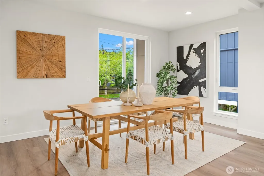 106 29th Avenue E Seattle WA 98112