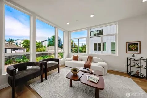 8316 Mary Avenue NW Seattle WA 98117