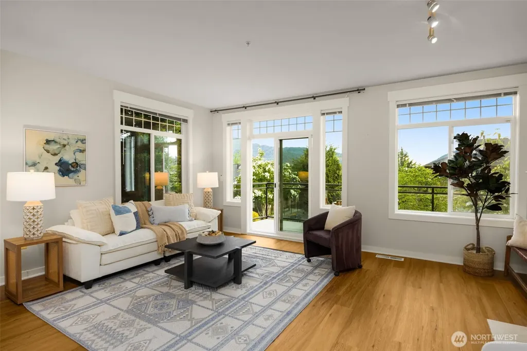 23300 SE Black Nugget Road Issaquah WA 98029