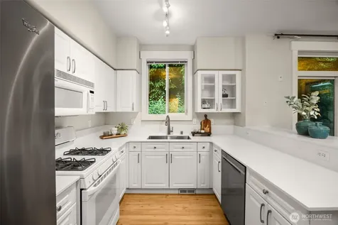 23300 SE Black Nugget Road Issaquah WA 98029