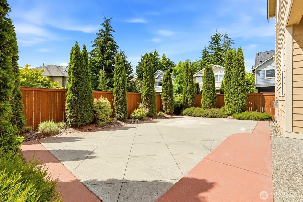 17812 33rd Avenue SE Bothell WA 98012