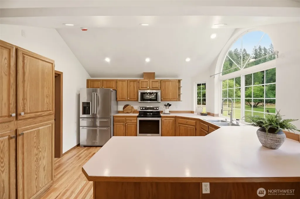 221 Russell Road Snohomish WA 98290