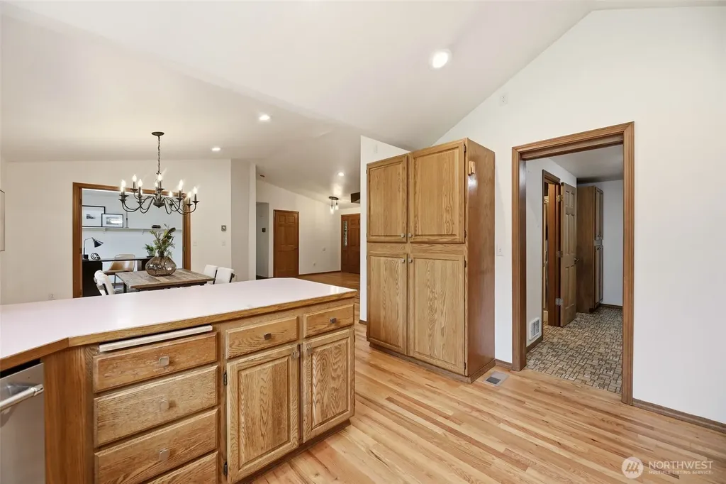 221 Russell Road Snohomish WA 98290