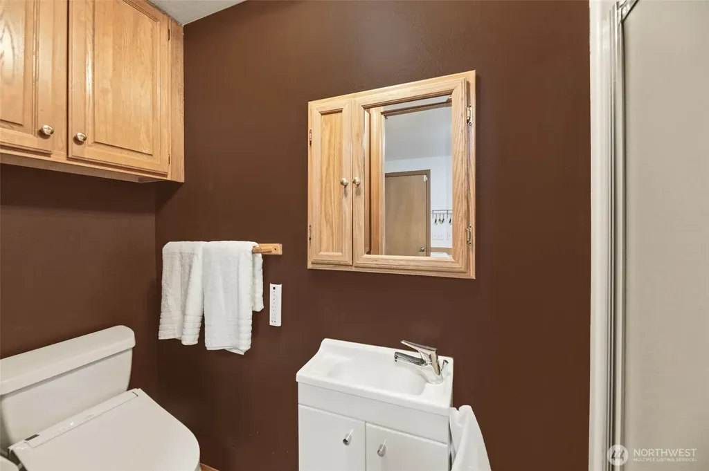 221 Russell Road Snohomish WA 98290