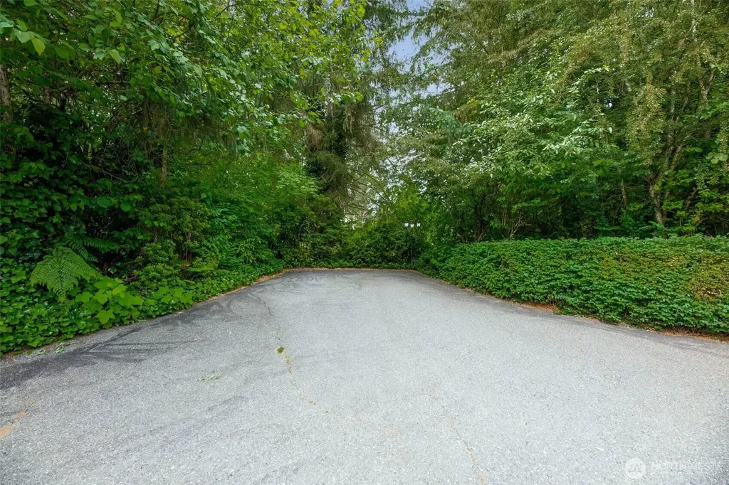 221 Russell Road Snohomish WA 98290