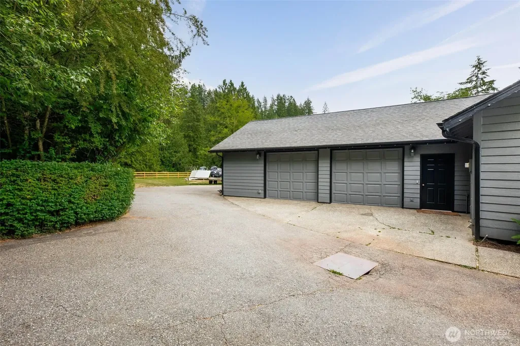 221 Russell Road Snohomish WA 98290