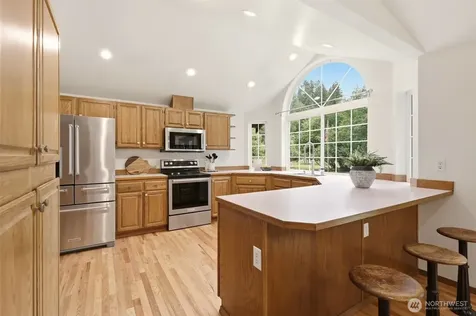 221 Russell Road Snohomish WA 98290