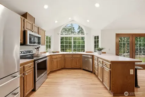 221 Russell Road Snohomish WA 98290