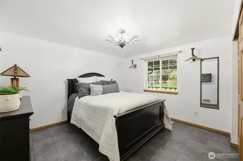 221 Russell Road Snohomish WA 98290
