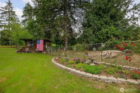 221 Russell Road Snohomish WA 98290