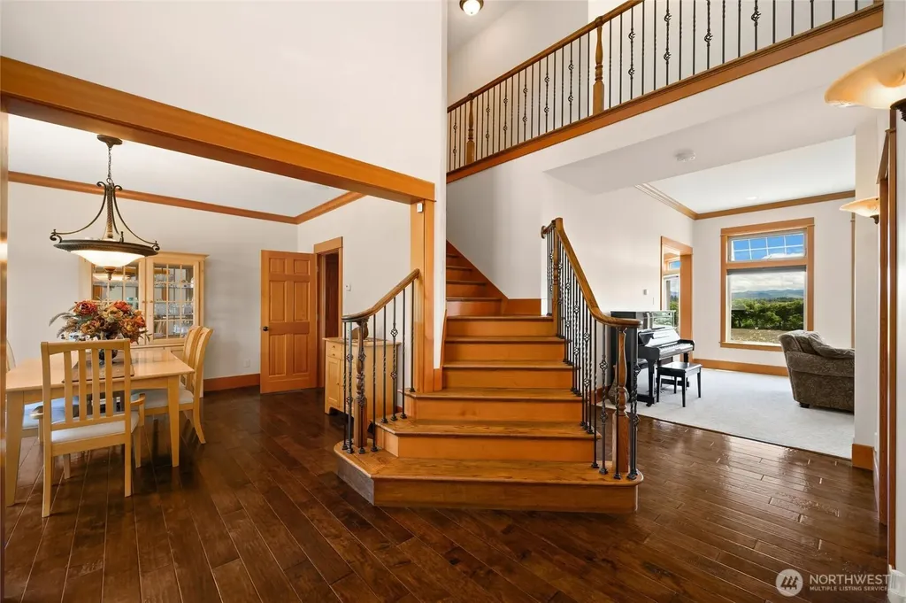 794 W Smith Road Bellingham WA 98226