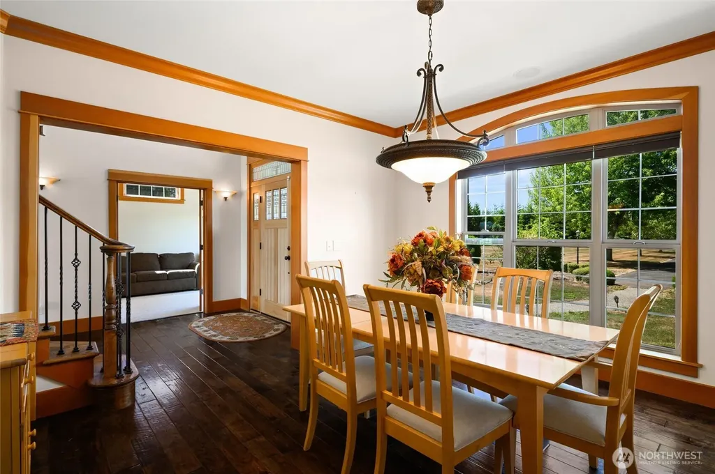 794 W Smith Road Bellingham WA 98226