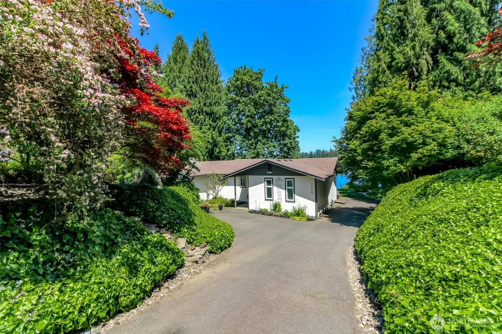 7902 Kelly Beach Road Olympia WA 98513