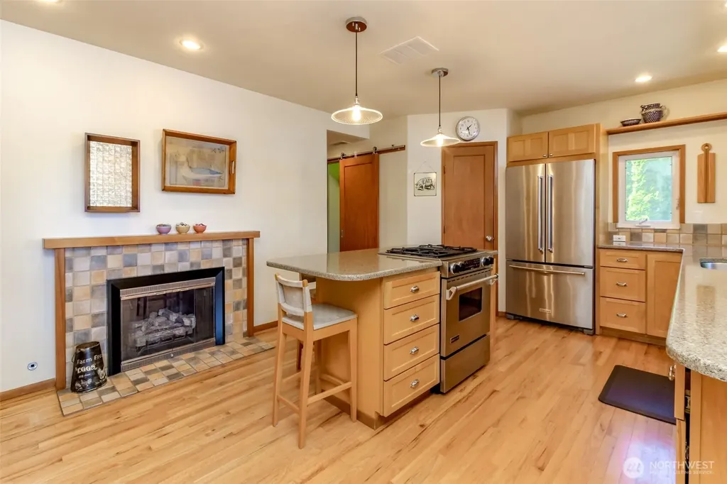 7902 Kelly Beach Road Olympia WA 98513