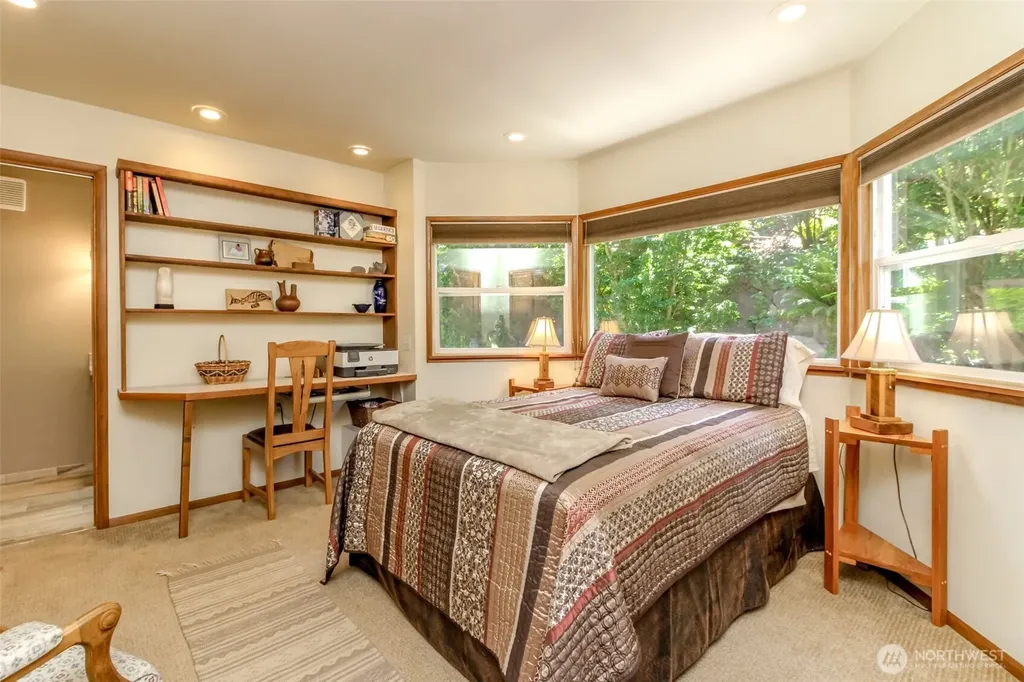 7902 Kelly Beach Road Olympia WA 98513