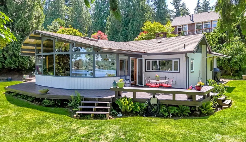7902 Kelly Beach Road Olympia WA 98513